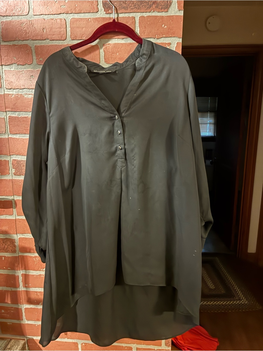 Zac & Rachel Black Long Sleeve Button-Front Tunic
